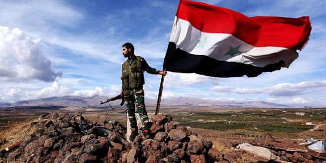 soldado-sirio-bandera