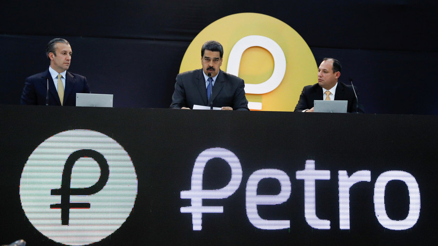 El presidente Nicolás Maduro presenta el petro, la nueva criptomoneda venezolana