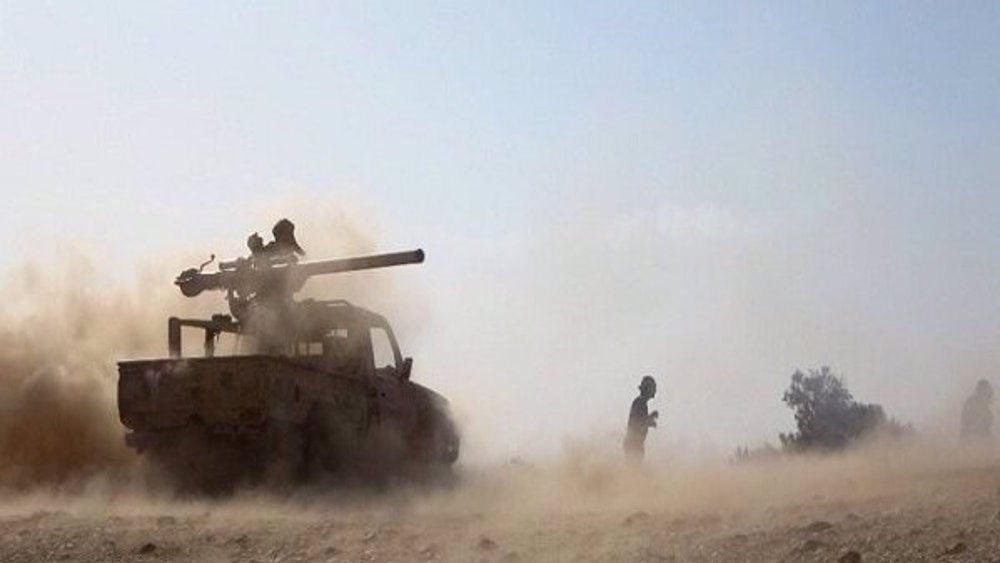 camionetas-yemenies-con-canon