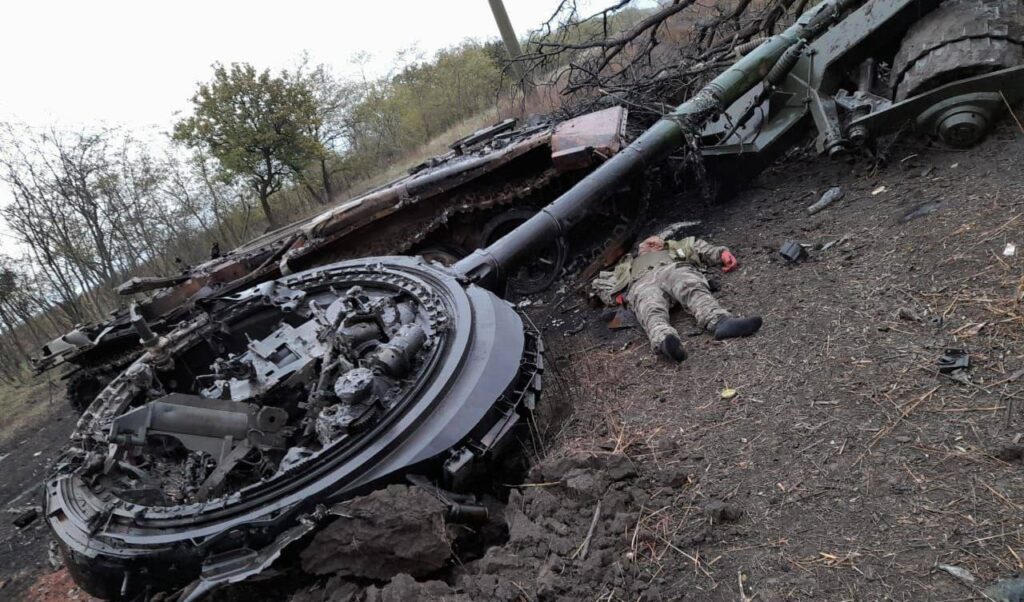 Tanque ucraniano destruido