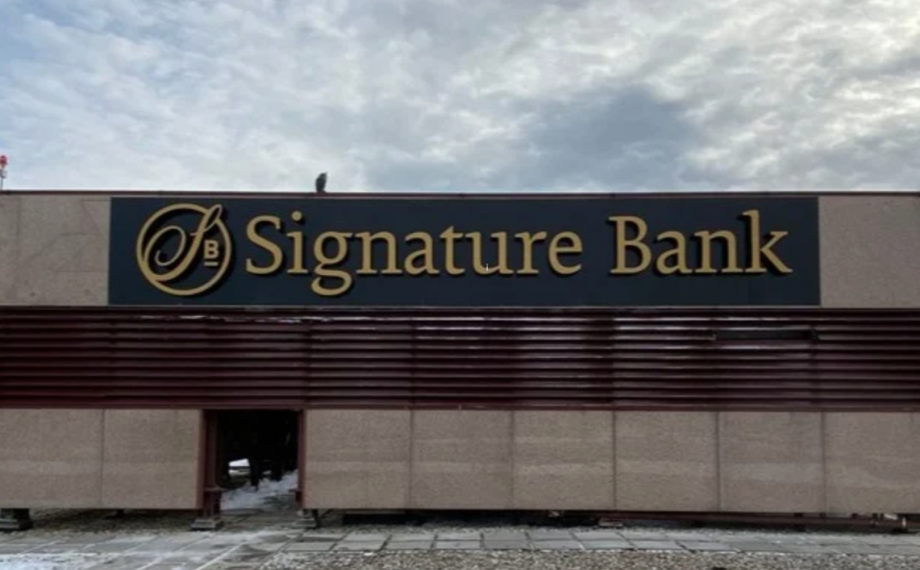signature bank