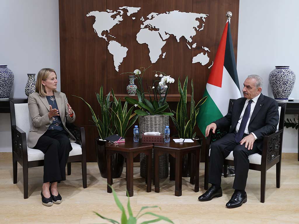 Hilde Haraldstad y Mohammad Shtayyeh