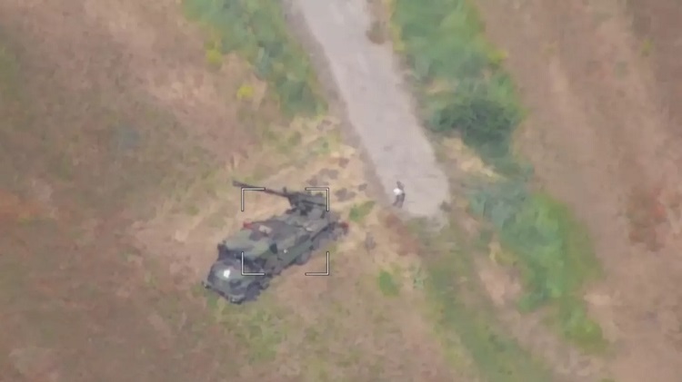 Destrucción de un sistema de artillería Caesar de fabricación francesa en Ucrania