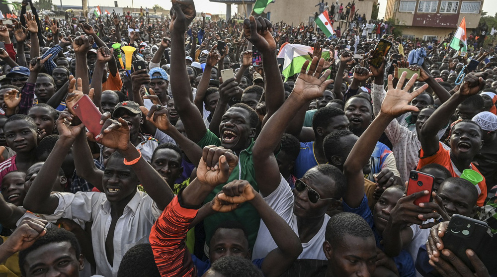 manifestacion-retirada-tropas-francesas