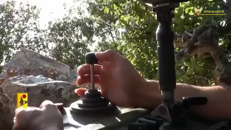 combatiente-hezbola-ajusta-visor