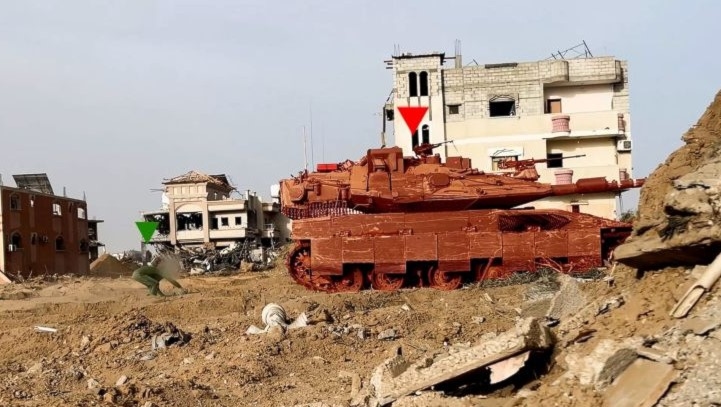 tanque-israeli-apuntado