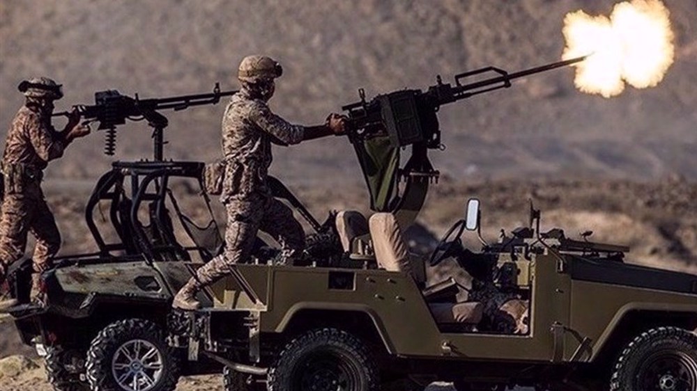 Miembros de las fuerzas terrestres del Cuerpo de Guardias de la Revolución Islámica