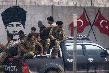 Militantes sirios pro-turcos