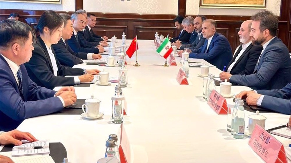 ali-akbar-ahmadian-y-chen-wenqing