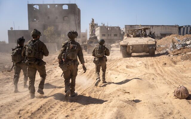 Soldados israelíes en Yabaliya
