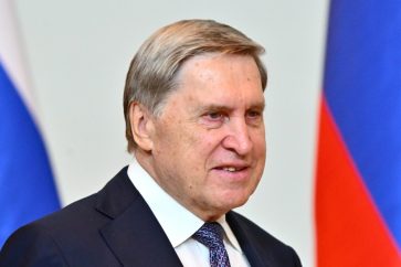 El asistente presidencial Yuri Ushakov