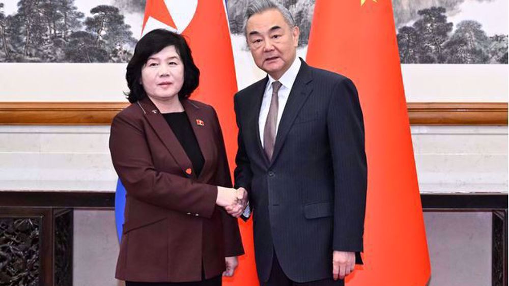 choe-son-hui-y-wang-yi