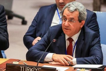 El Representante Permanente de Turquía ante las Naciones Unidas, Ahmet Yıldız