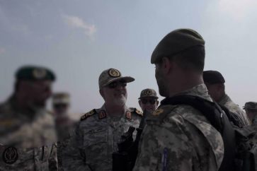 comandante-cgri-mohammad-pakpour-visita-islas-persico