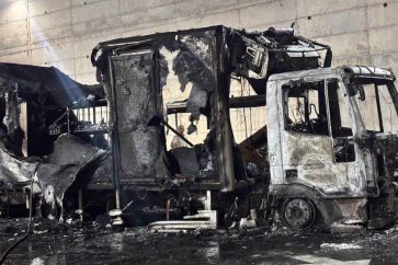 camion-destruido-colonos